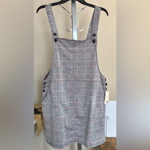 SO JUNIORS  PLAID OVERALL DRESS SIZE XL 4 POCKETS KNIT BUTTON STRAP - Picture 3 of 11